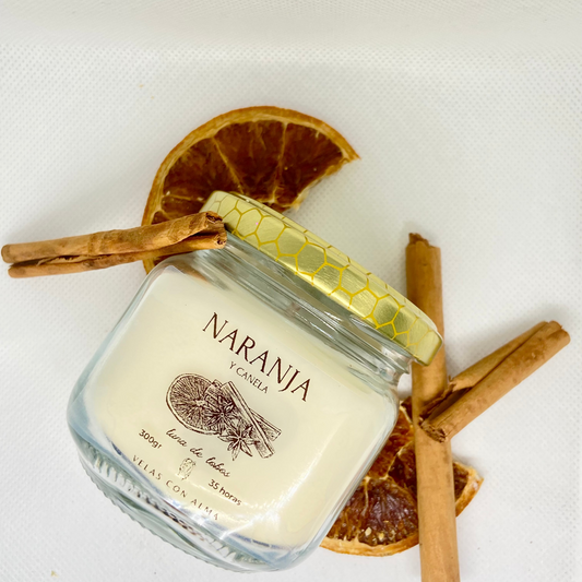 Vela Naranja y Canela