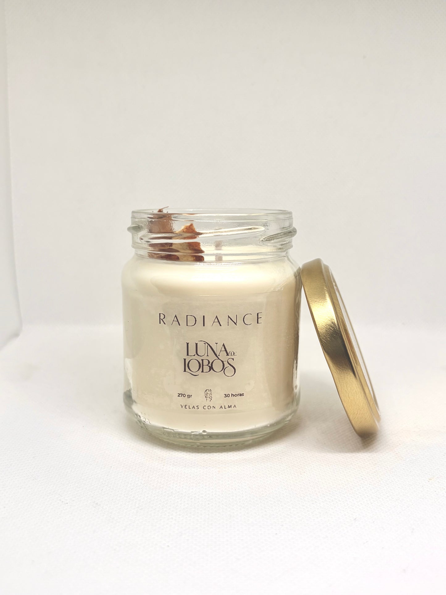 Radiance - Luna de Lobos