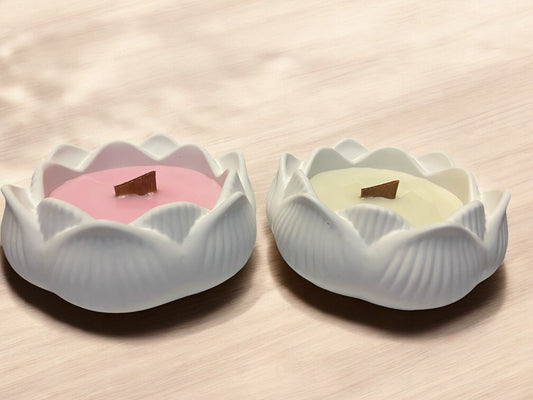 Pack flor de loto by Luna de Lobos - Disfruta de estas dos velas con fragancia de orquídeas y dale un toque decorativo a tu hogar a la vez que aromático.