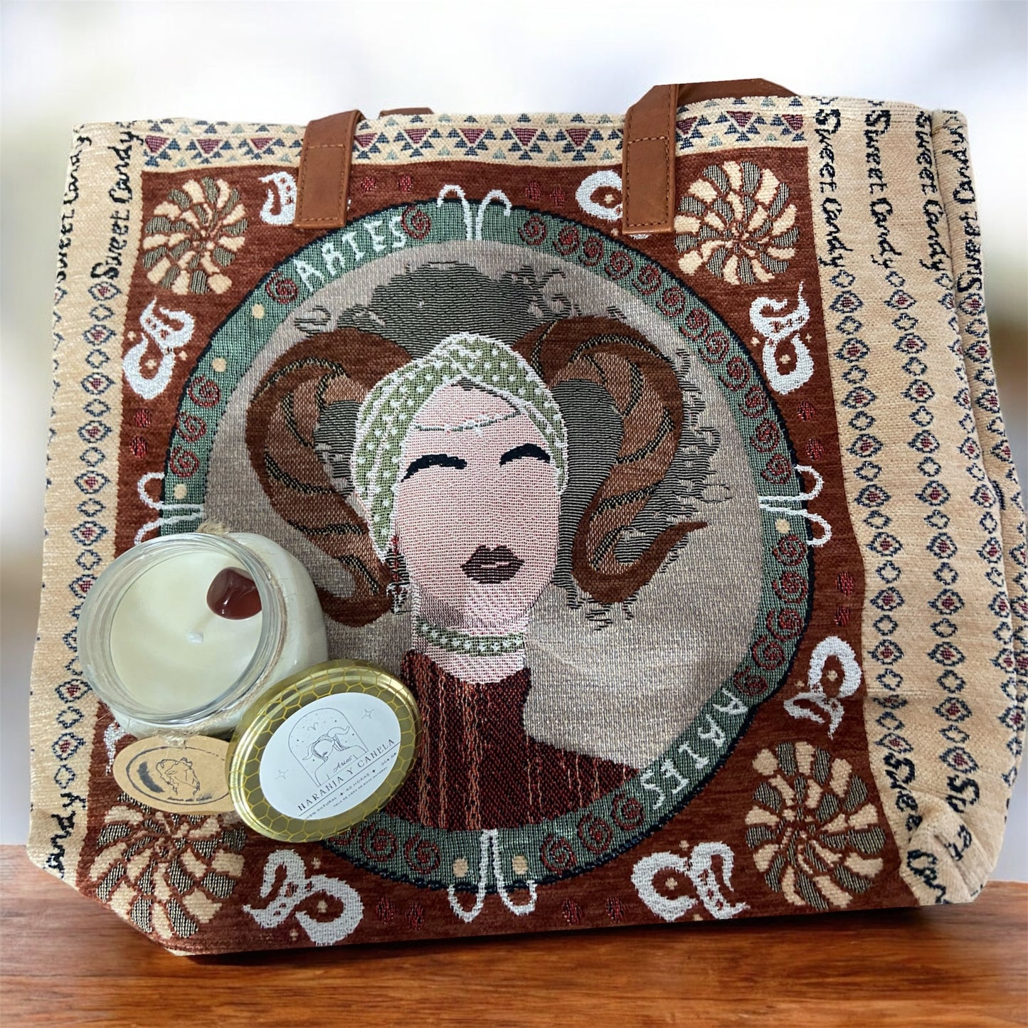 Bolso Aries con Vela de Naranja y Canela – Sweet Candy Luna de Lobos